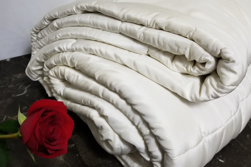 Mulberry Silk Comforters