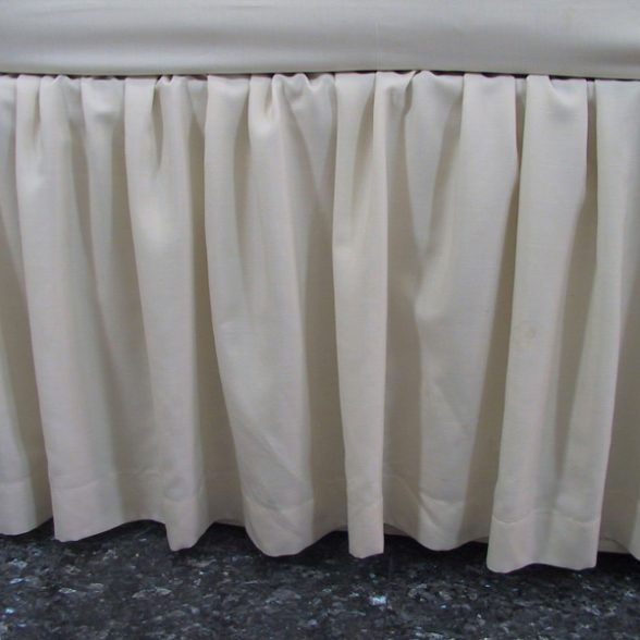 Exquisite 100 % Pure Silk Fuji 19 mm Ruffle Bed Skirt