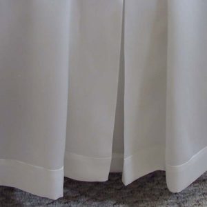 Exquisite Black & White Mulberry Silk Bedding